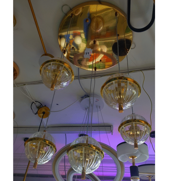 Lustre moderne à suspendre en forme de goute de pluie en cristal pour chanbre à coucher, sallon, salle à manger, couloire  (6lumières)