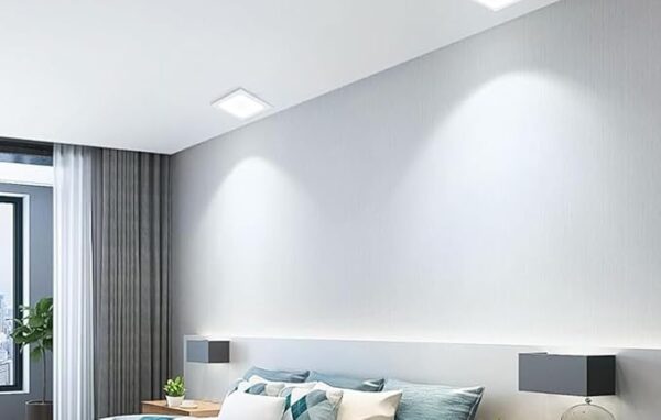 Spot encastré LED de 18W, carré. Lumières ultra-minces. Plafond éclairage intérieur