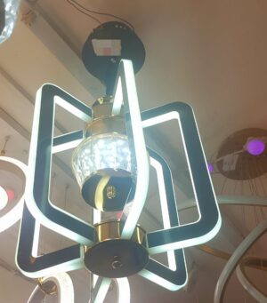 Lustre classique et magnifique, plafonnier,